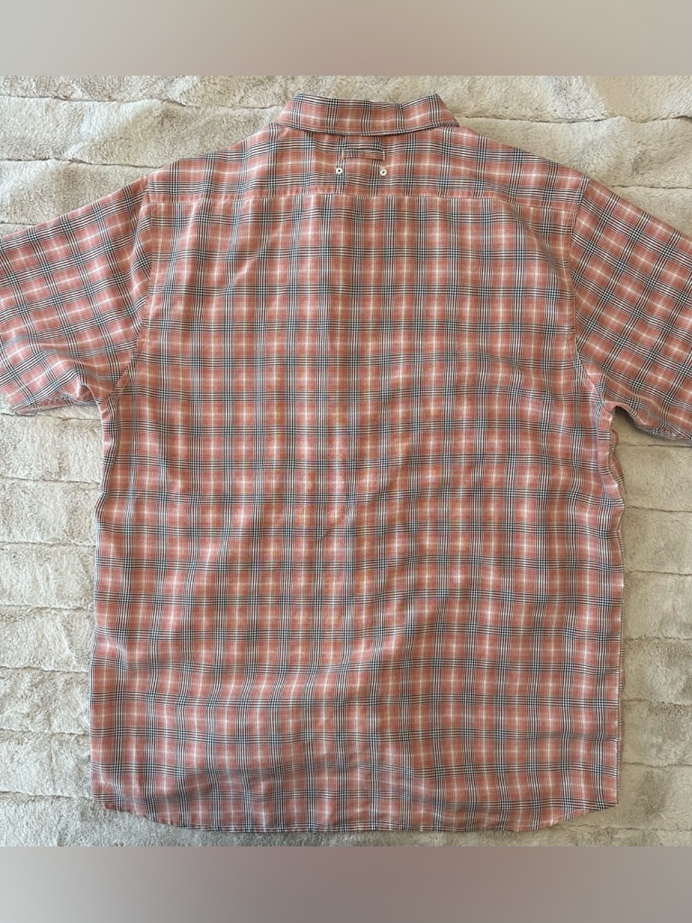 The North Face Short-Sleeve Plaid Button-Down Shirt, XL - Picture 3 of 4